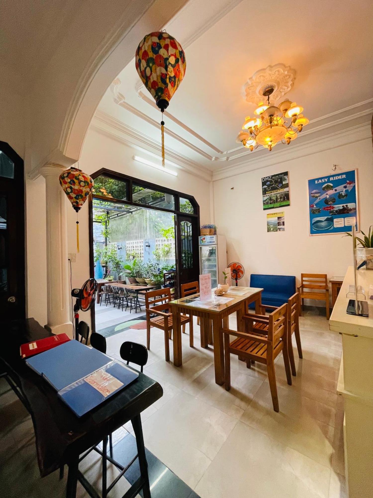 Shark Home Hue Luaran gambar